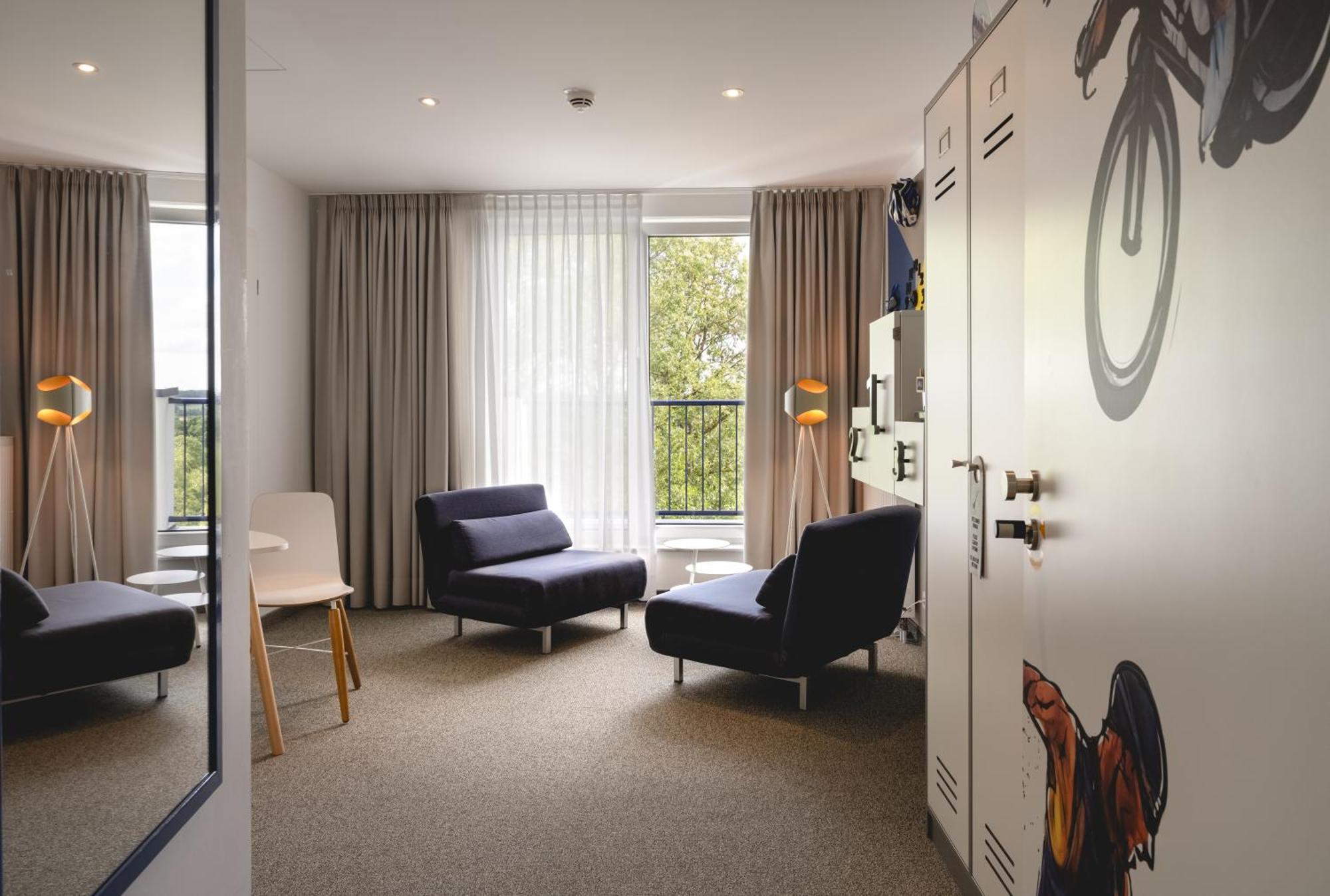 Sport- & Seminarhotel Glockenspitze Altenkirchen  Pokoj fotografie